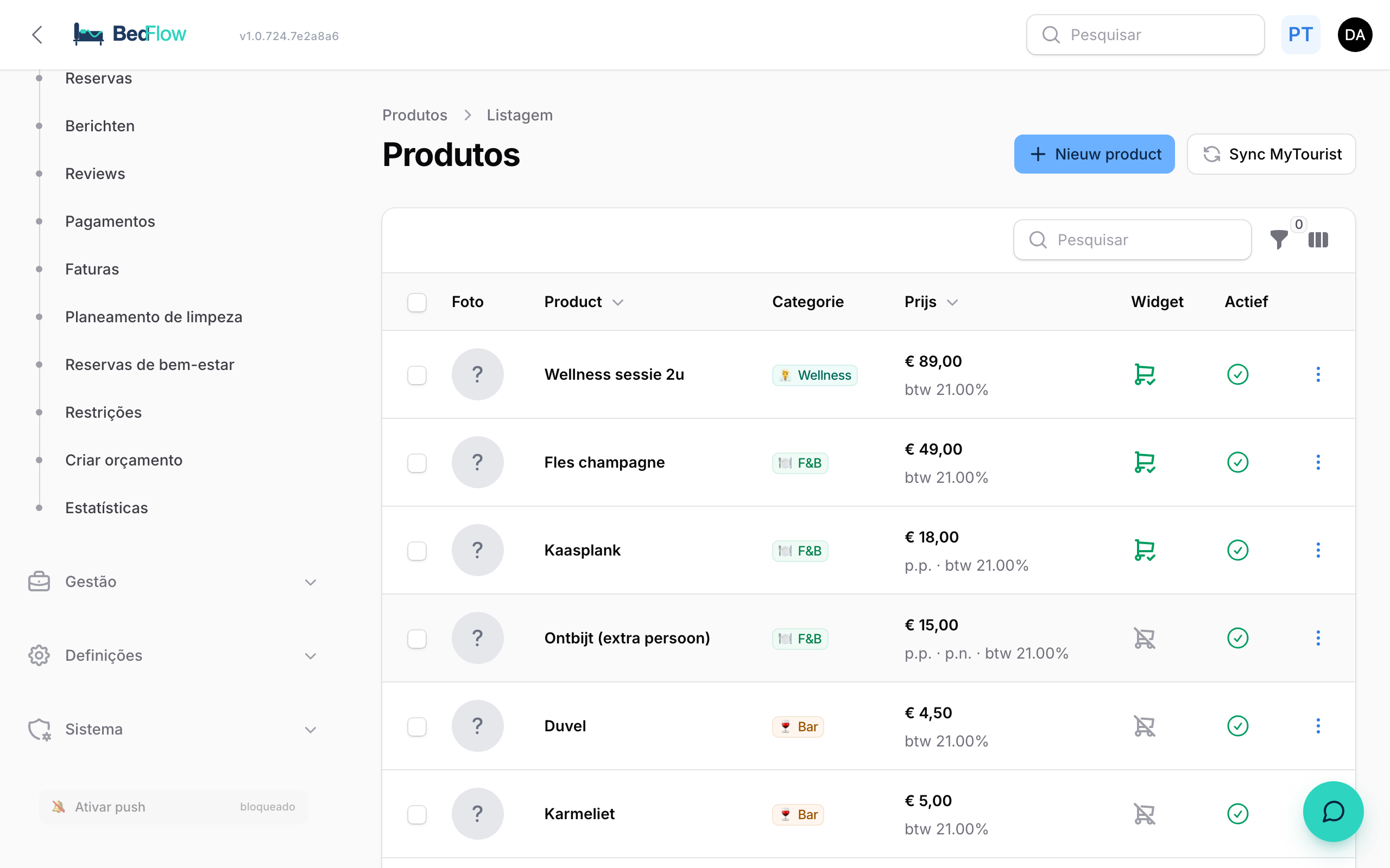 Lista de produtos com categorias, preços e IVA